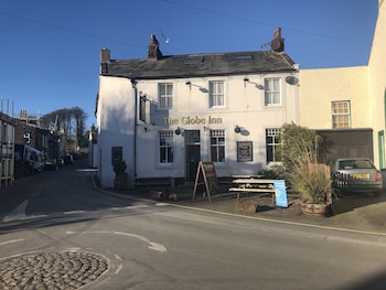 The Globe Inn - Inns with Pet Rooms in Seascale