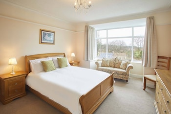 Brook Villa, Sleights - Holiday homes with Pet Rooms in Whitby