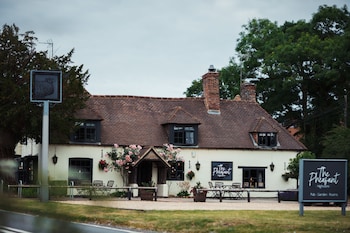 The Pheasant - Inns with Pet Rooms in Newbury