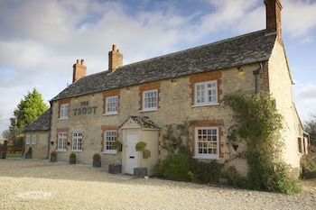 The Trout At Tadpole Bridge - Inns with Pet Rooms in Faringdon