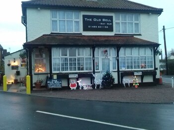 The Old Bell Guesthouse - B&Bs with Pet Rooms in King's Lynn