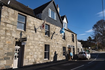 The Kirkmichael Hotel - Guest houses with Pet Rooms in Blairgowrie