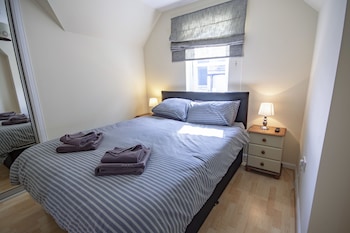 7 Varis Apartments - Apartments with Pet Rooms in Forres