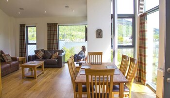 Taymouth Marina - 9 Lawers View - Holiday homes with Pet Rooms in Aberfeldy