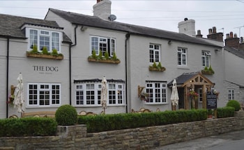 The Dog At Peover - Inns with Pet Rooms in Knutsford