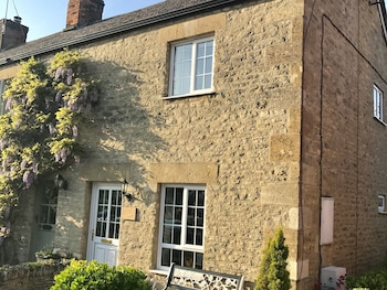 Cotswold Cottage Gems - Way Cottage - Cottages with Pet Rooms in Lechlade