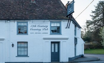 The Fleur De Lys Inn - Inns with Pet Rooms in Wimborne