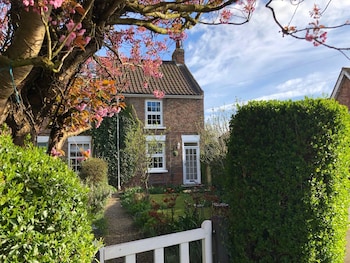 Ceilidh Cottage - Cottages with Pet Rooms in York