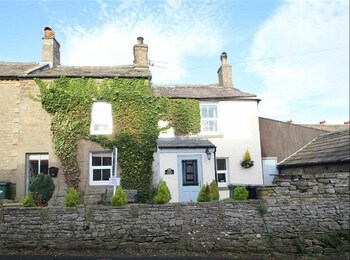 Seaton Cottage - Cottages with Pet Rooms in Leyburn