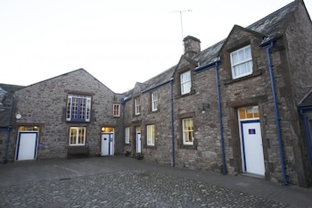 Muncaster's Coachman's Quarters - B&b - Guest houses with Pet Rooms in Ravenglass