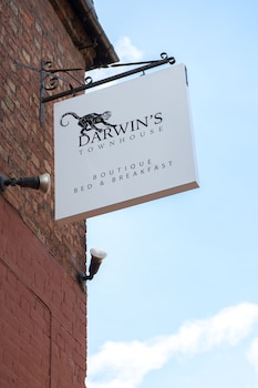 Darwin's Townhouse - B&Bs with Pet Rooms in Shrewsbury