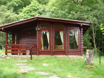 Country Retreats At Butterstone - Cabins & lodges with Pet Rooms in Dunkeld