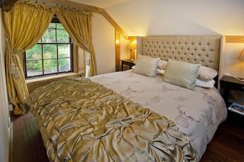 The Falls Of Dochart Inn - Hotels with Pet Friendly Rooms in Killin