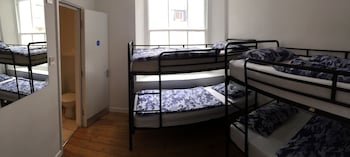 Boonkeys Surf Lodge - Hostels with Pet Rooms in Newquay