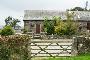 Charming Barn Conversion With Wood Burner Near Looe - Cottages with Pet Rooms in Liskeard