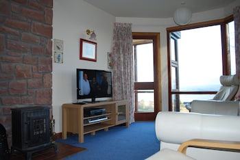 Flowerburn Holiday Homes - Cottages with Pet Friendly Rooms in Fortrose