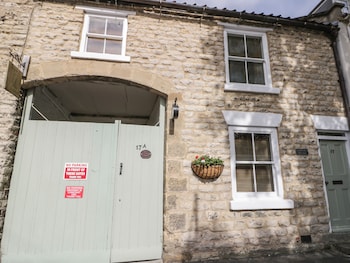 Cooper's Cottage - Cottages with Pet Rooms in Pickering