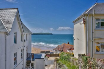 Woolacombe Sea View 2 Bedrooms - Cottages with Pet Rooms in Woolacombe