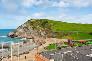 Ilfracombe Oriel 3 Bedrooms - Cottages with Pet Rooms in Ilfracombe