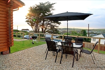 Croyde Ranch Chalet 2 Bedrooms - Cottages with Pet Rooms in Braunton