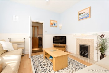 Woolacombe Hibiscus 2 Bedrooms - Cottages with Pet Rooms in Woolacombe