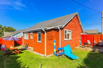 Croyde Sea Breeze 3 Bedrooms - Cottages with Pet Friendly Rooms in Braunton