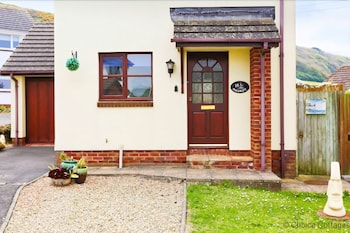 Croyde Sandrift 2 Bedrooms - Cottages with Pet Rooms in Braunton