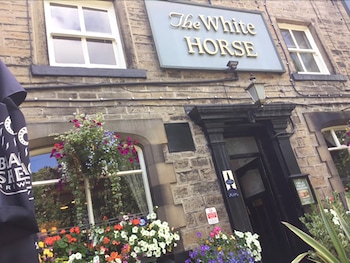 The White Horse - Inns with Pet Rooms in Holmfirth