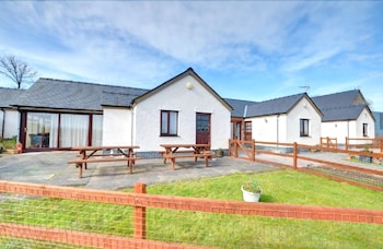 The Dairy - Cottages with Pet Rooms in Aberystwyth