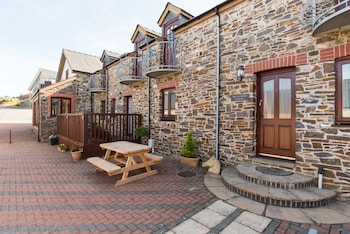 The Carthouse - Cottages with Pet Rooms in Aberystwyth