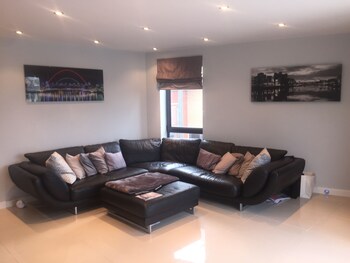 Stunning Apartment With Amazing Views - Apartments with Pet Rooms in Gateshead