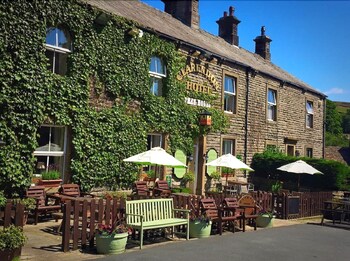 The Clarendon Country Pub With Rooms - B&Bs with Pet Rooms in Skipton