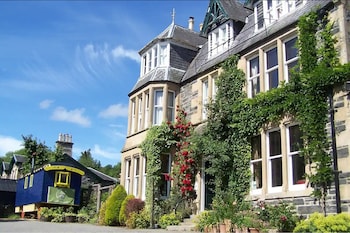 Richmond Hotel - Hotels with Pet Rooms in Strathpeffer