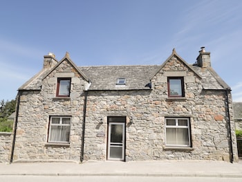 Strombos - Cottages with Pet Rooms in Ballindalloch