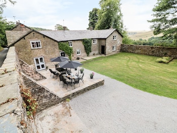 The Bothy - Cottages with Pet Rooms in Macclesfield